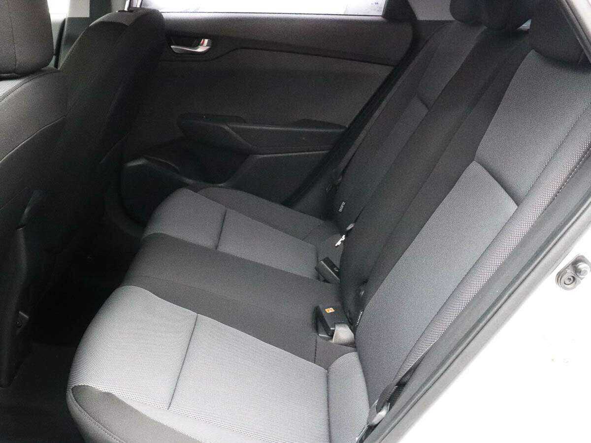 Hyundai Solaris 2021