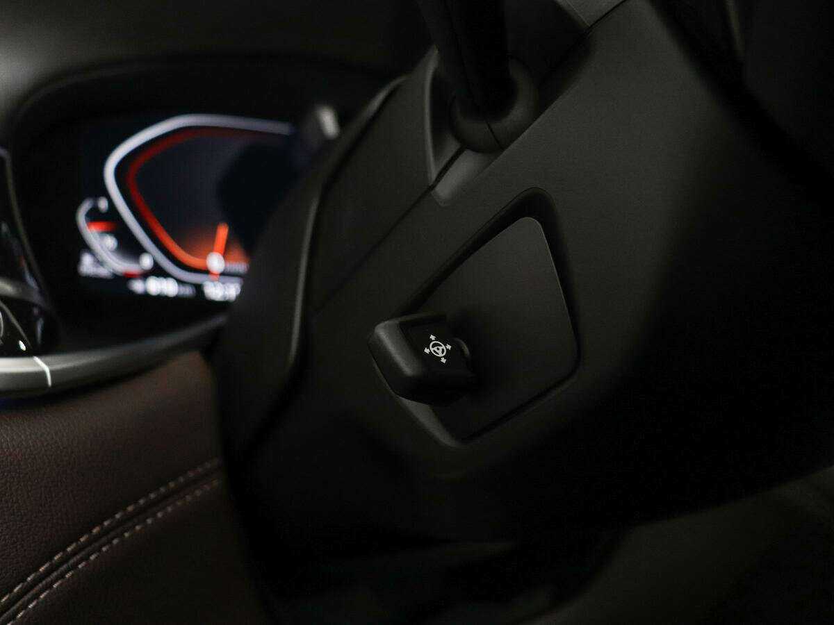 BMW 7 серии 2021