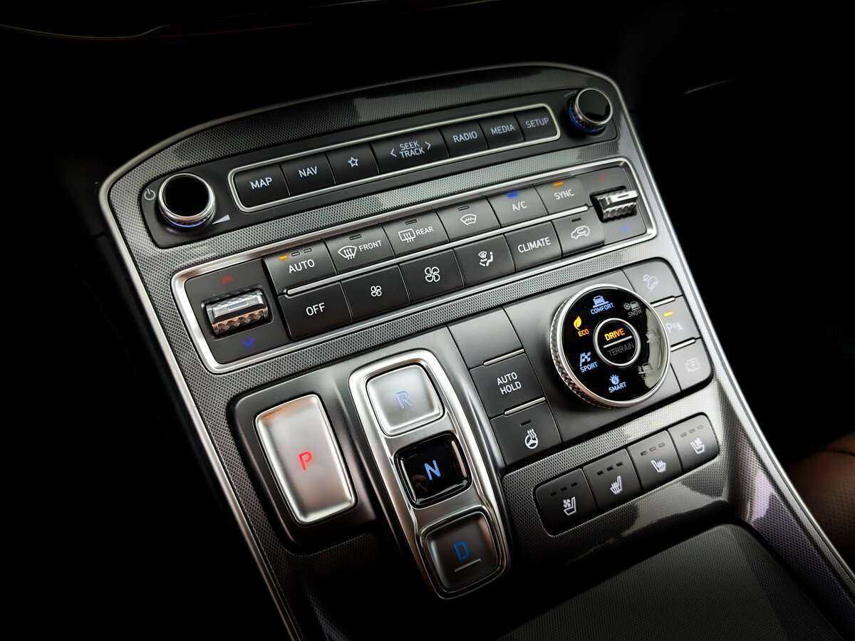 Hyundai Santa Fe 2022