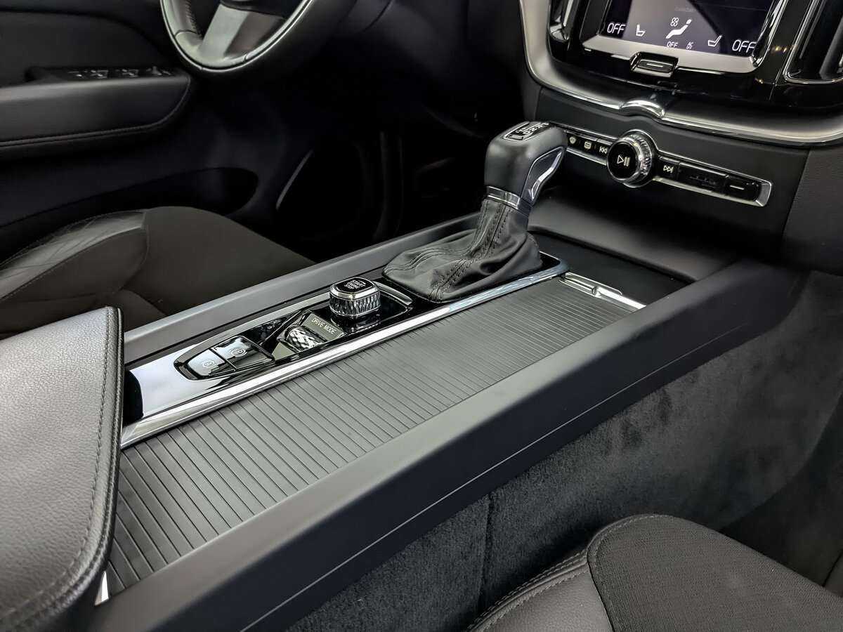 Volvo XC60 2021