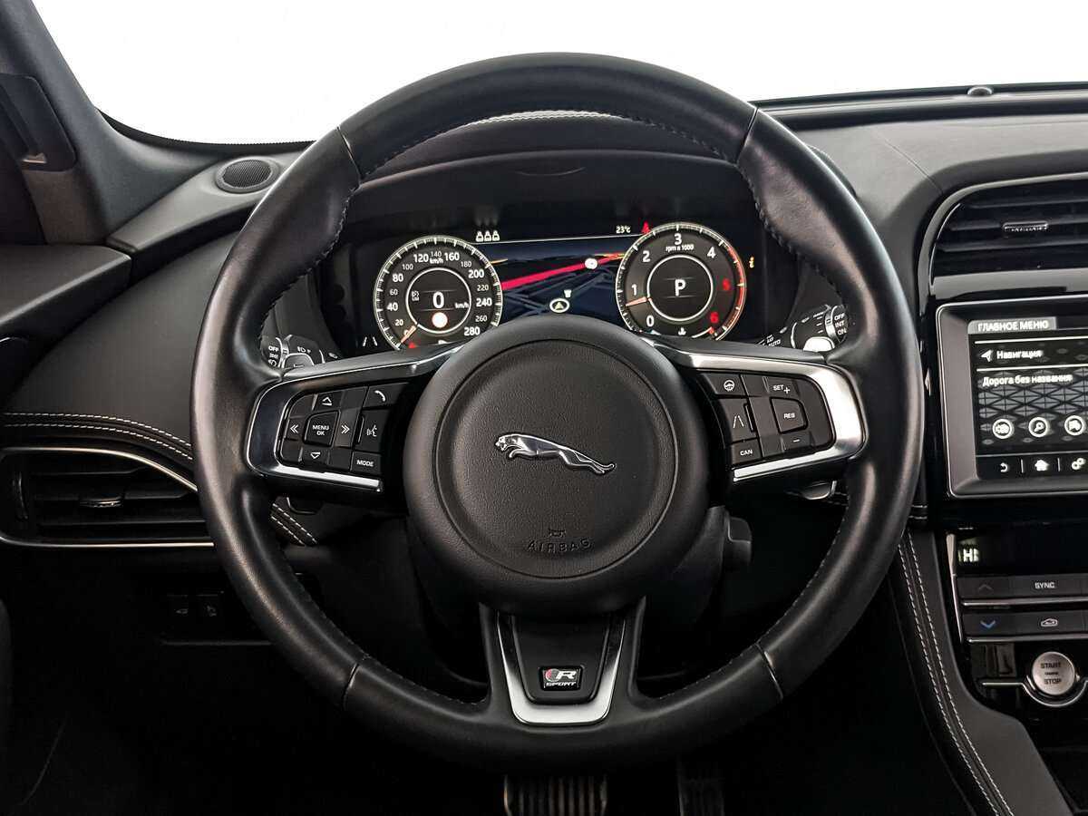 Jaguar F-Pace 2019