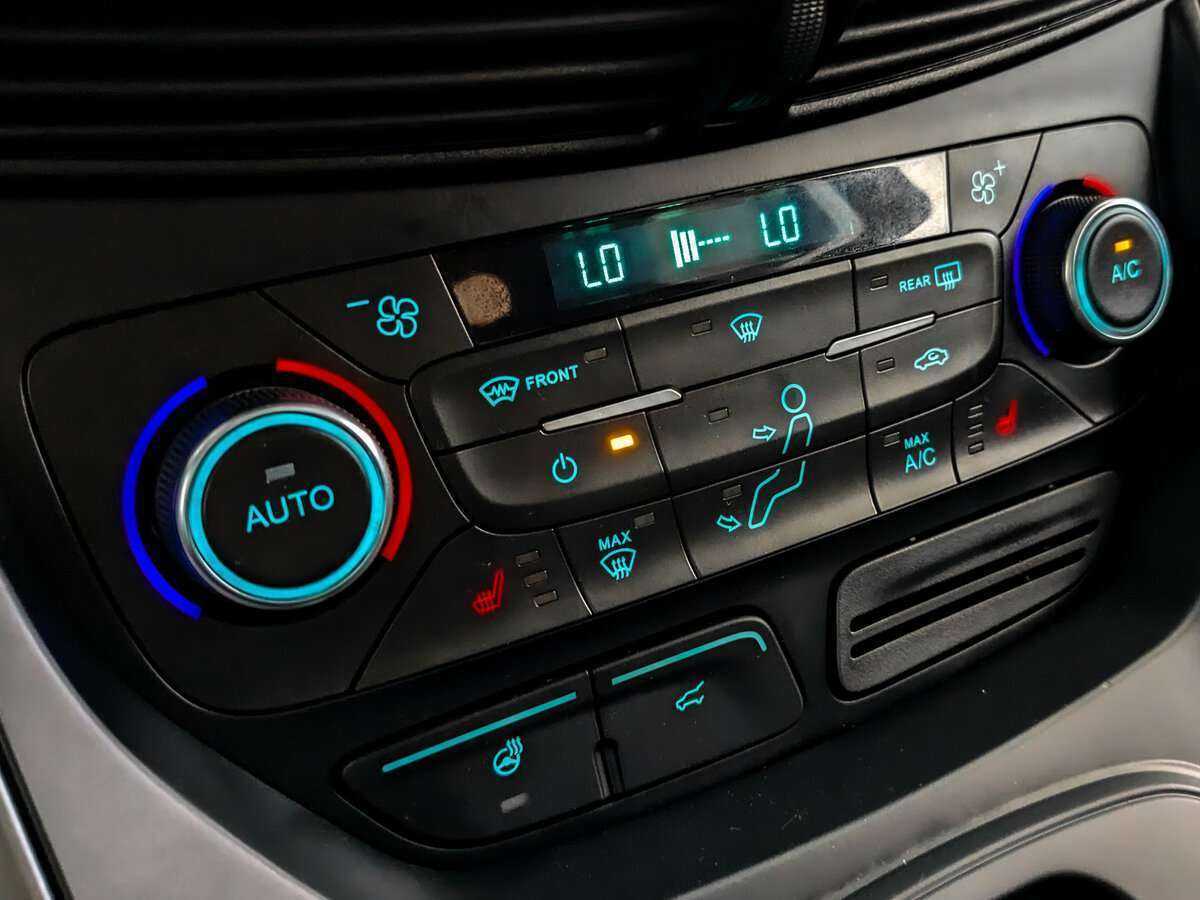 Ford Kuga 2016