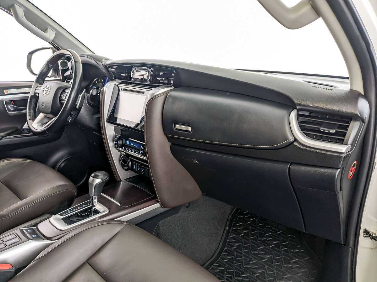 Toyota Fortuner 2019