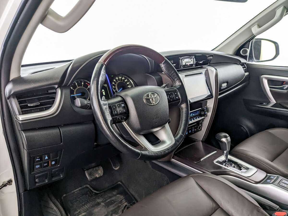 Toyota Fortuner 2019