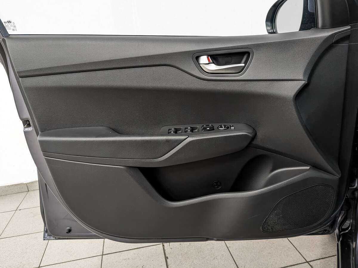 Hyundai Solaris 2021