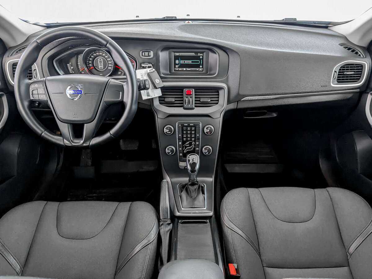 Volvo V40 Cross Country 2014