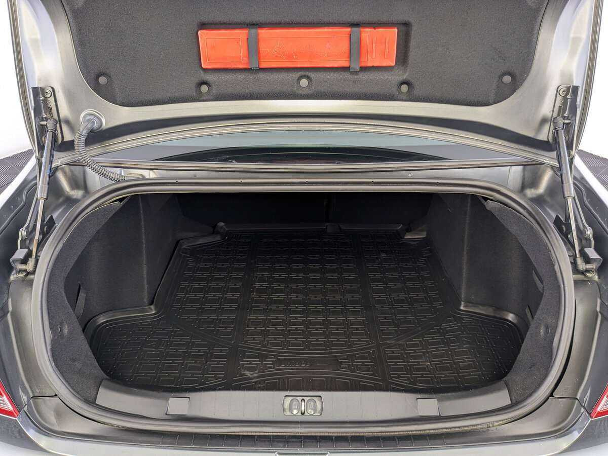 Peugeot 408 2013