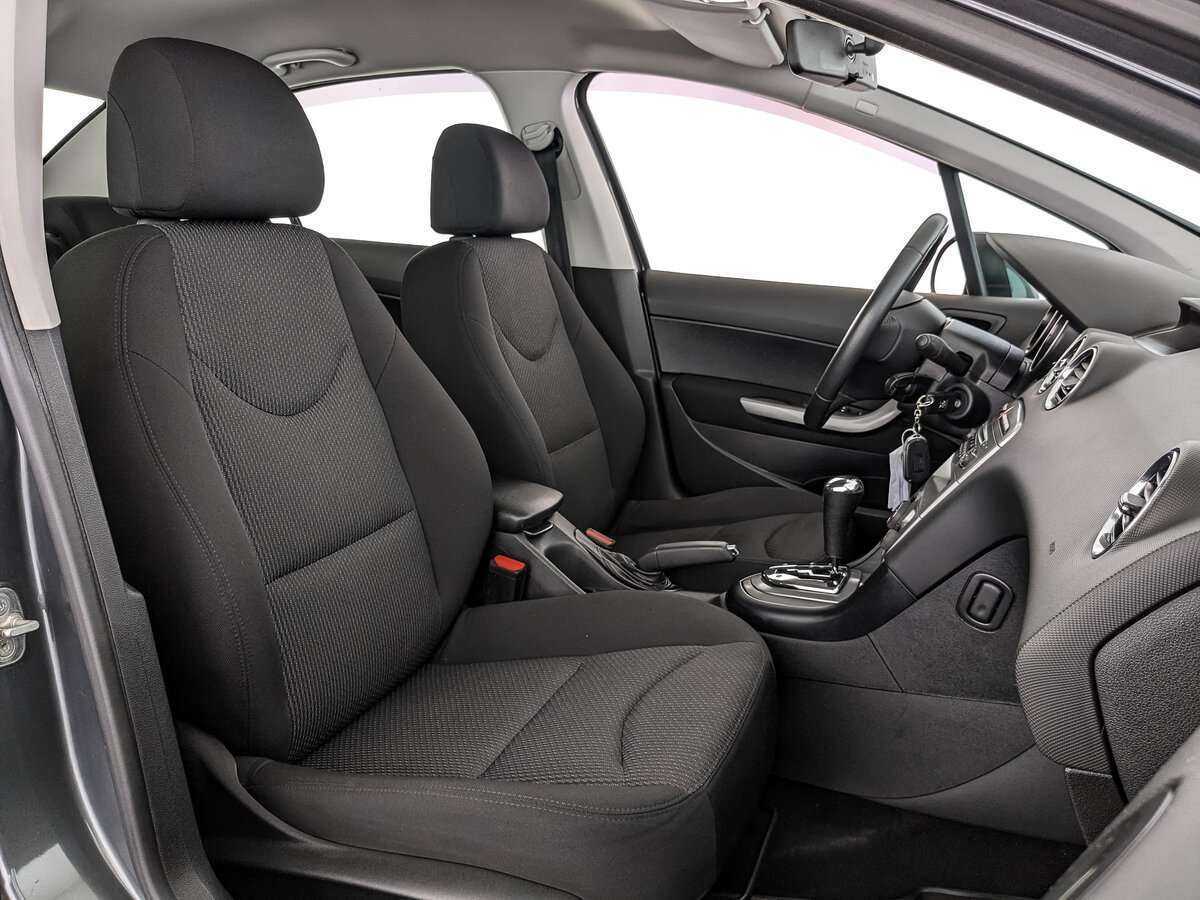 Peugeot 408 2013