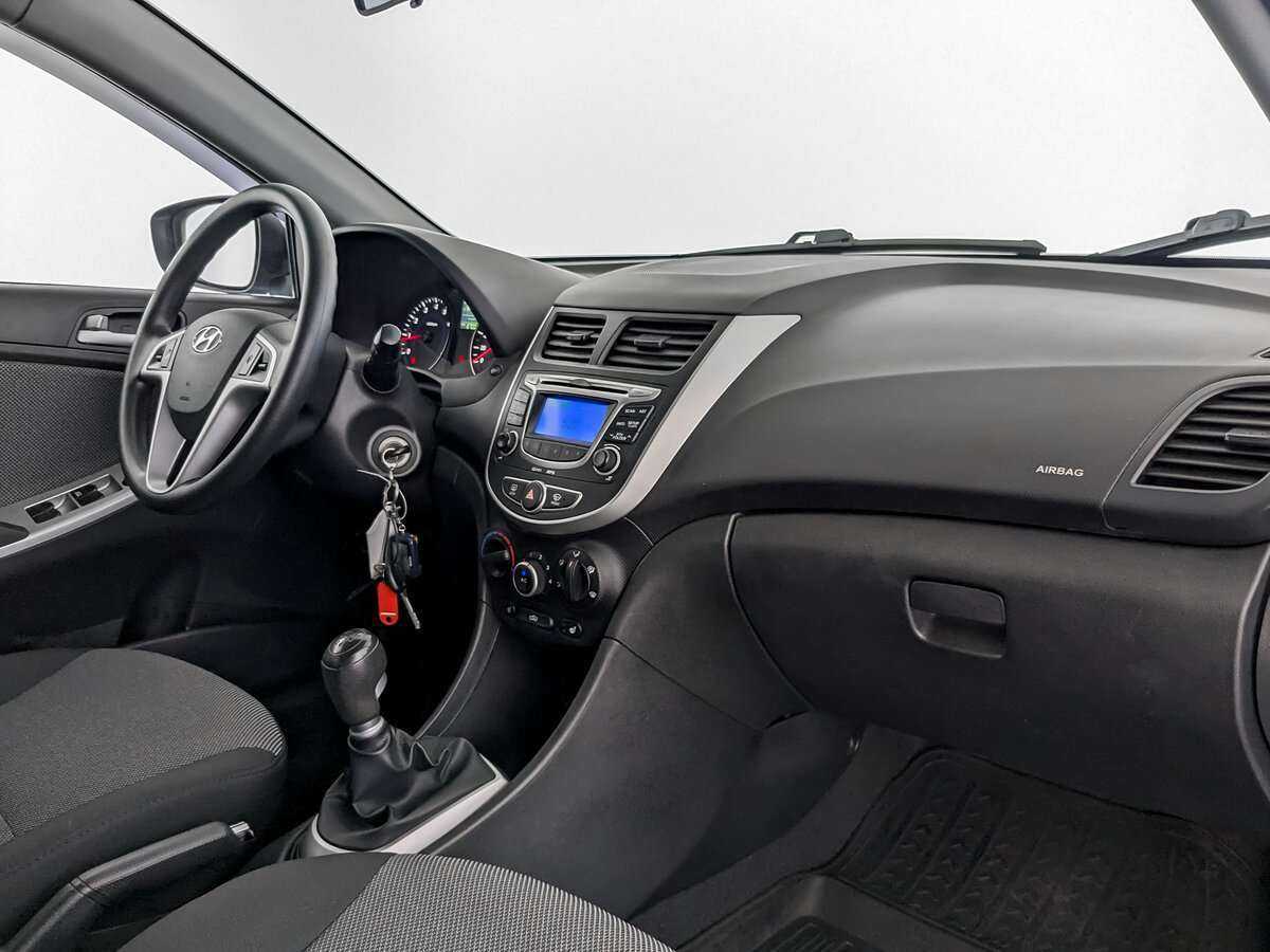 Hyundai Solaris 2011