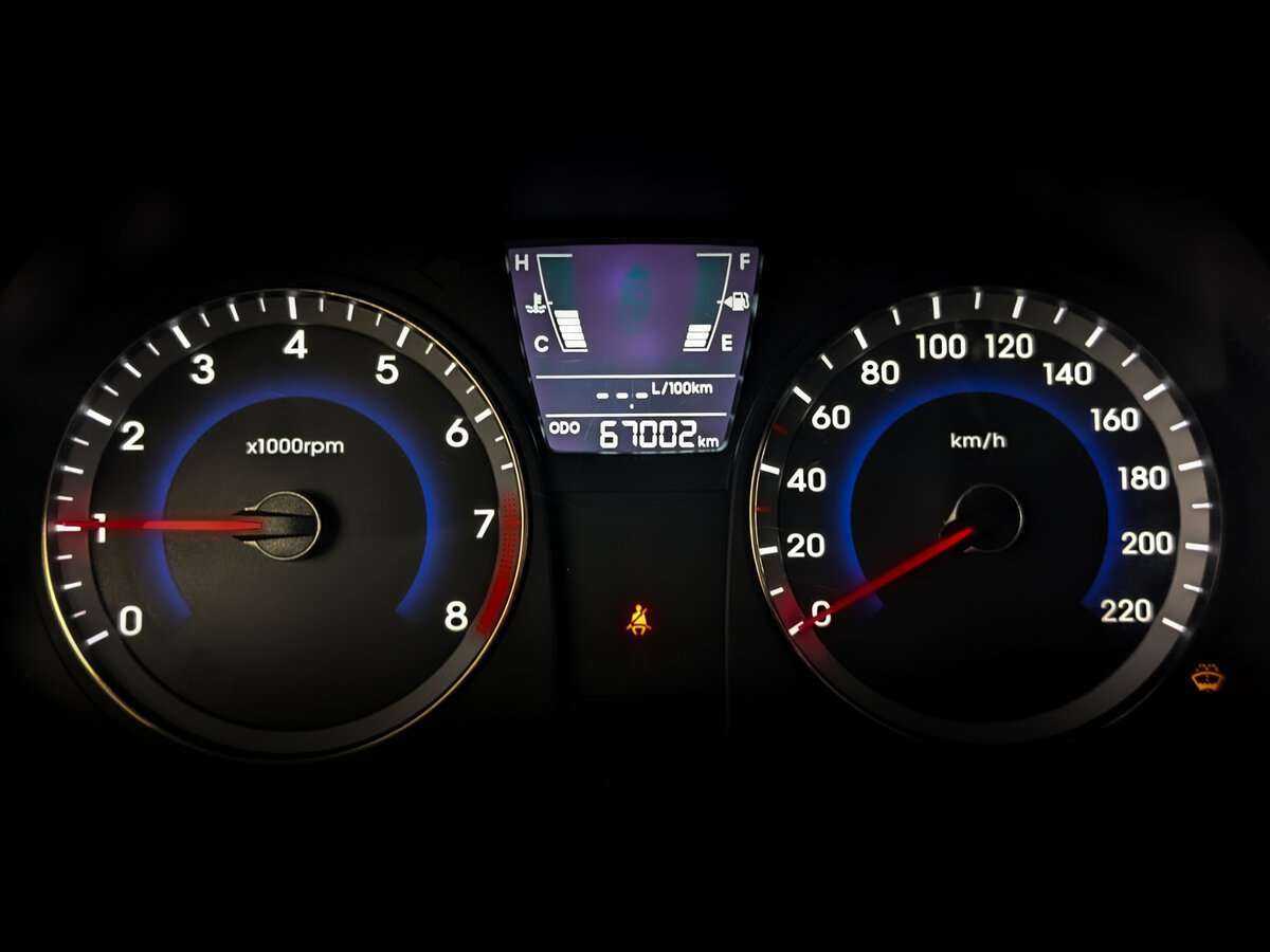 Hyundai Solaris 2011