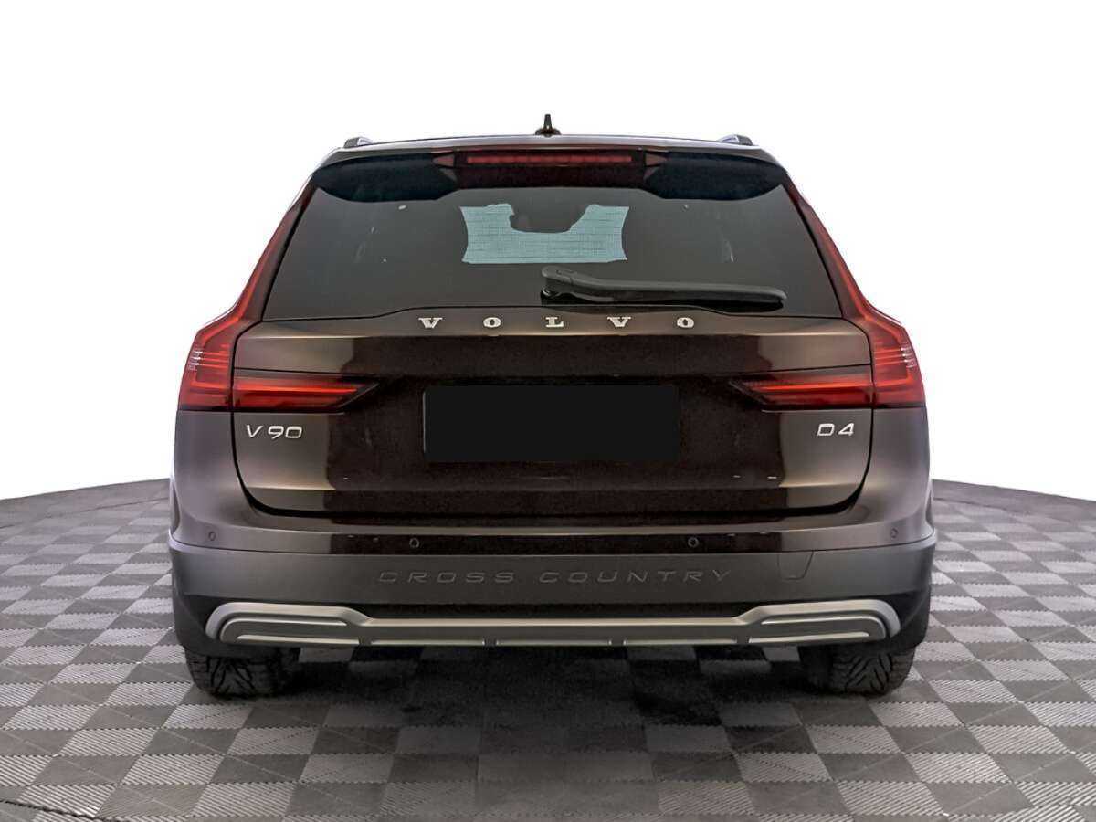 Volvo V90