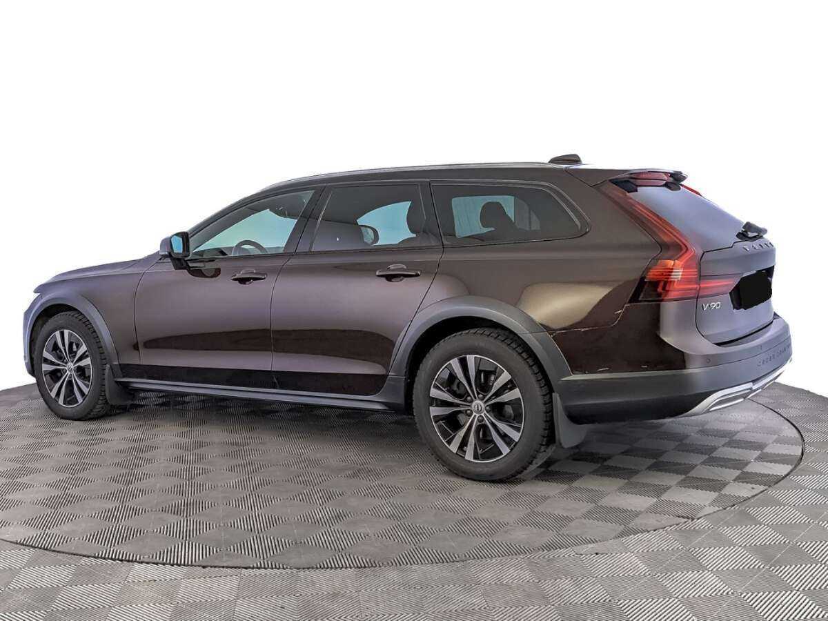 Volvo V90