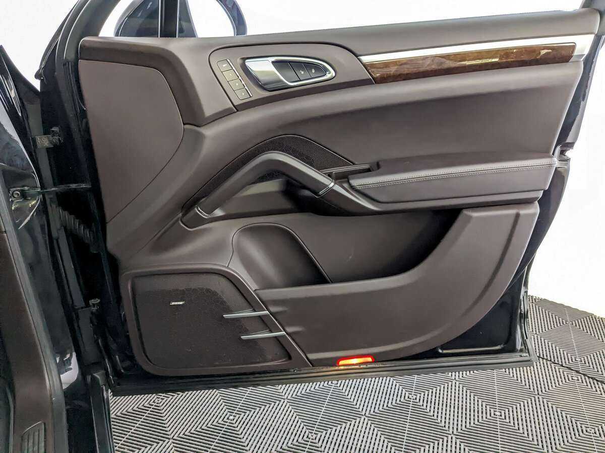 Porsche Cayenne 2013
