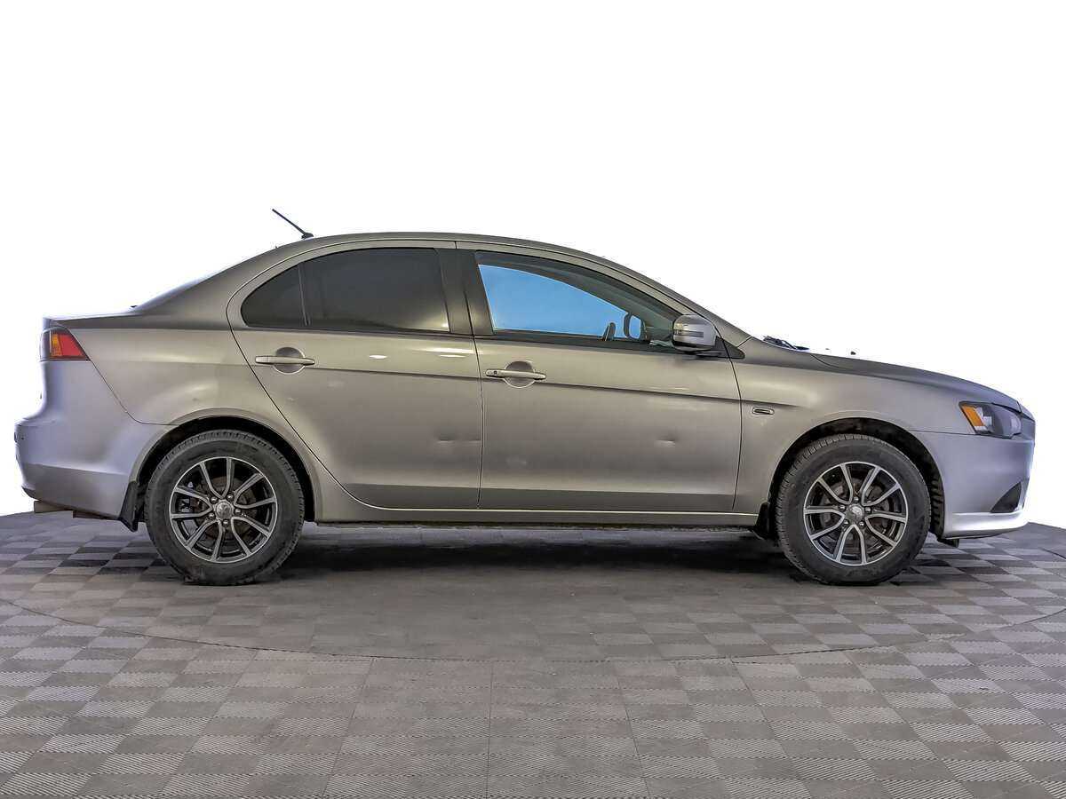 Mitsubishi Lancer 2015
