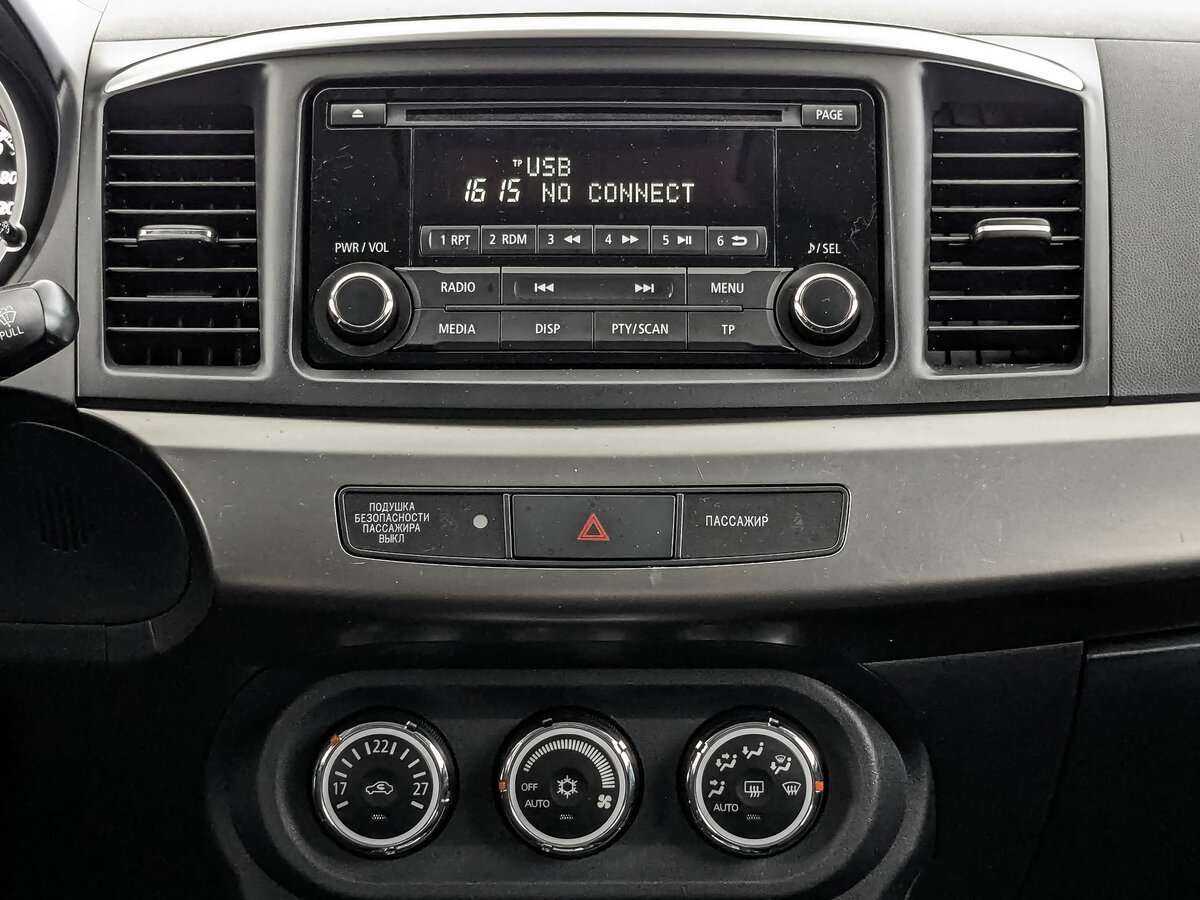 Mitsubishi Lancer 2015