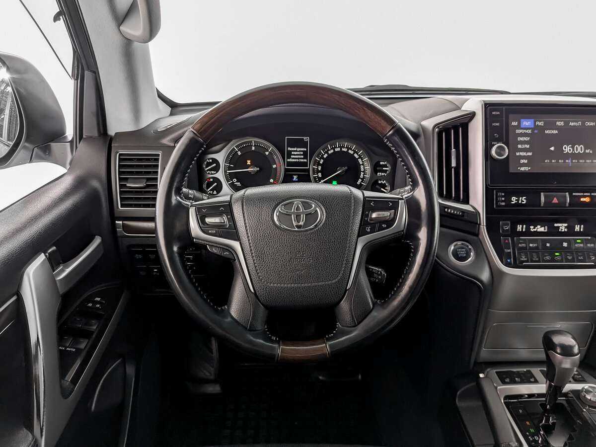 Toyota Land Cruiser 2018