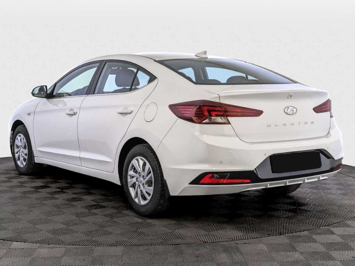 Hyundai Elantra 2020