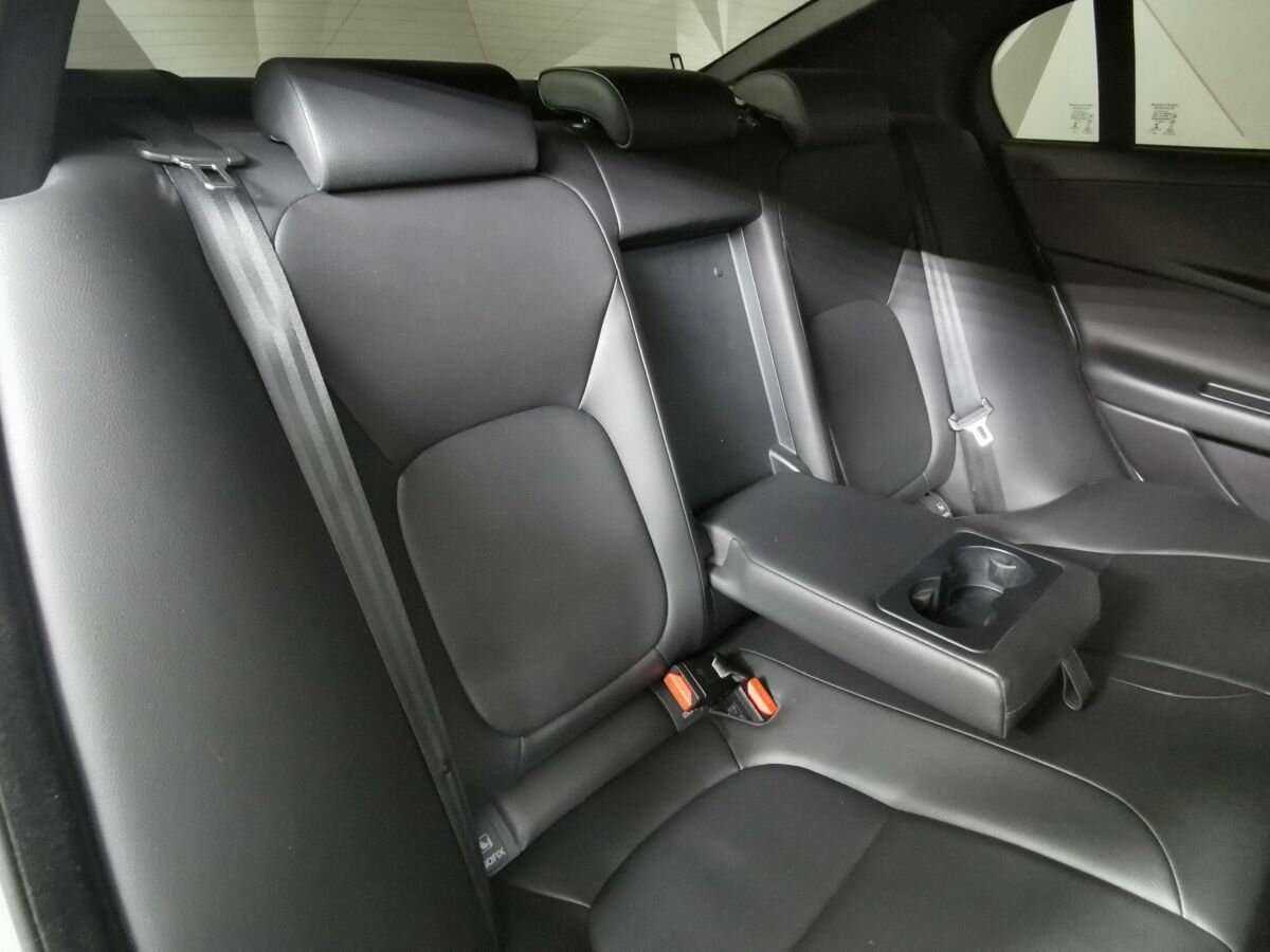 Jaguar XE 2015