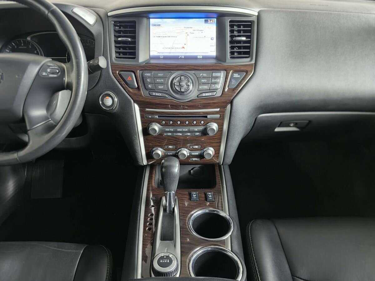 Nissan Pathfinder 2014