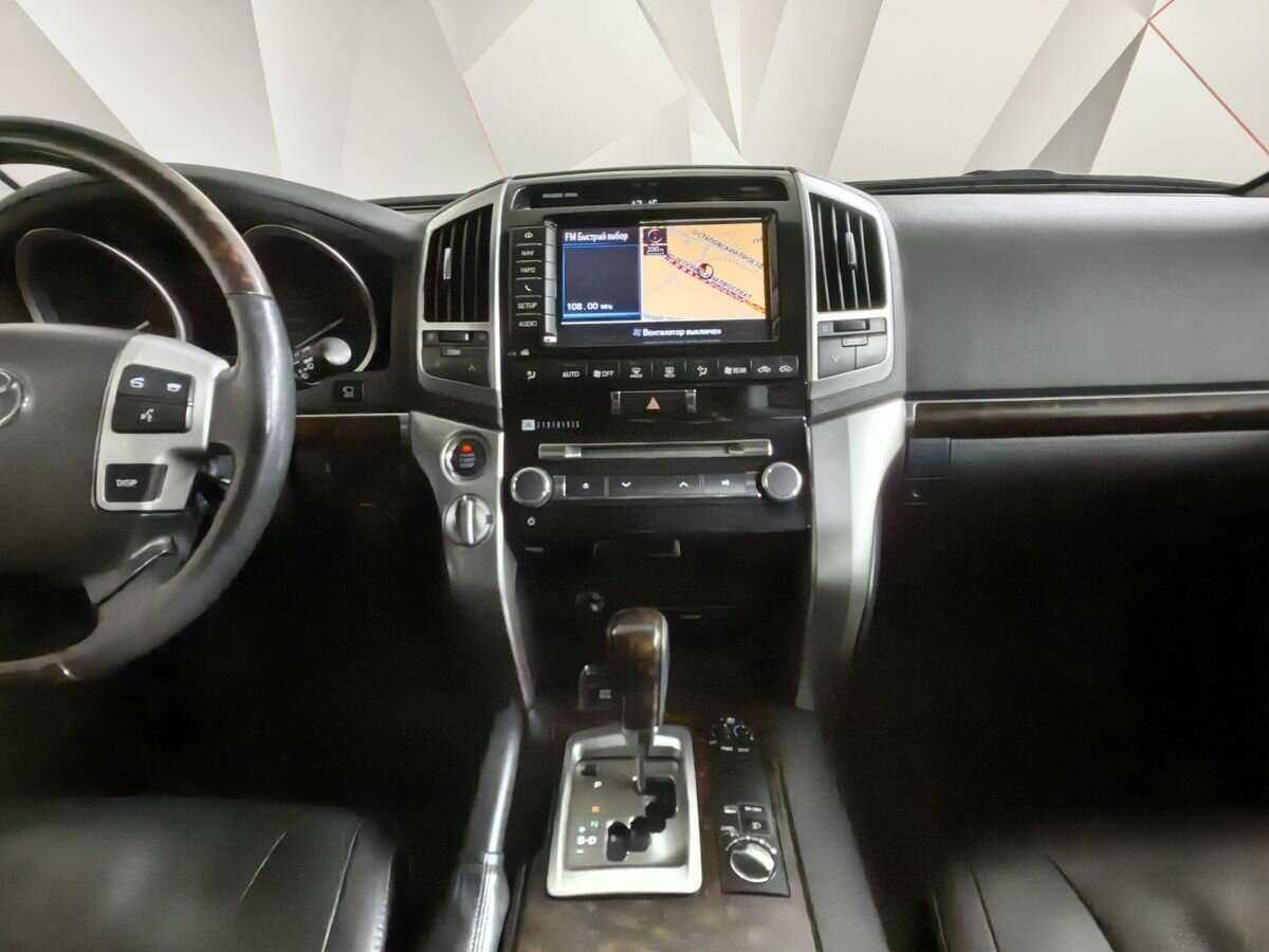 Toyota Land Cruiser 2015