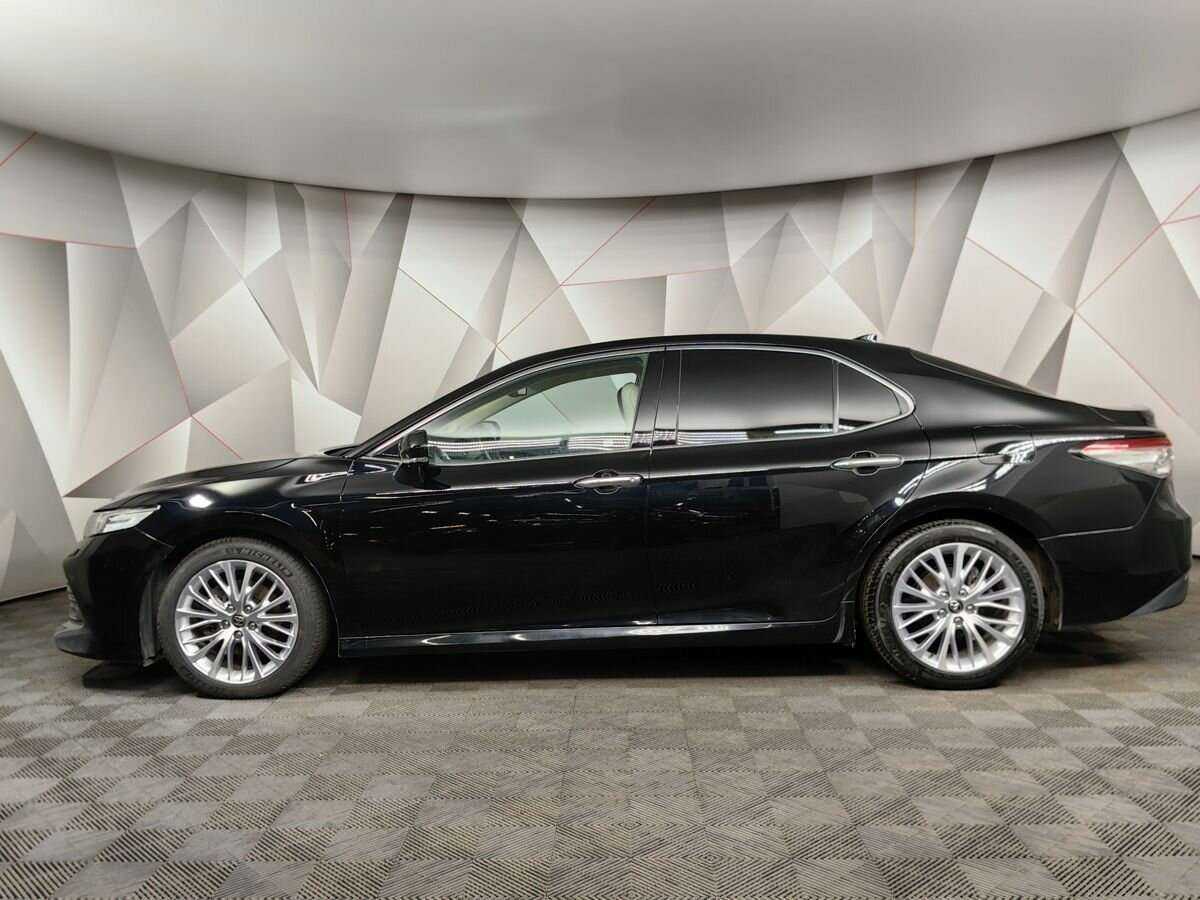 Toyota Camry 2020