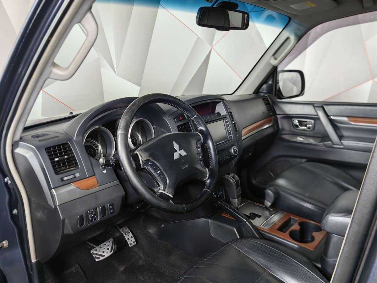 Mitsubishi Pajero 2008