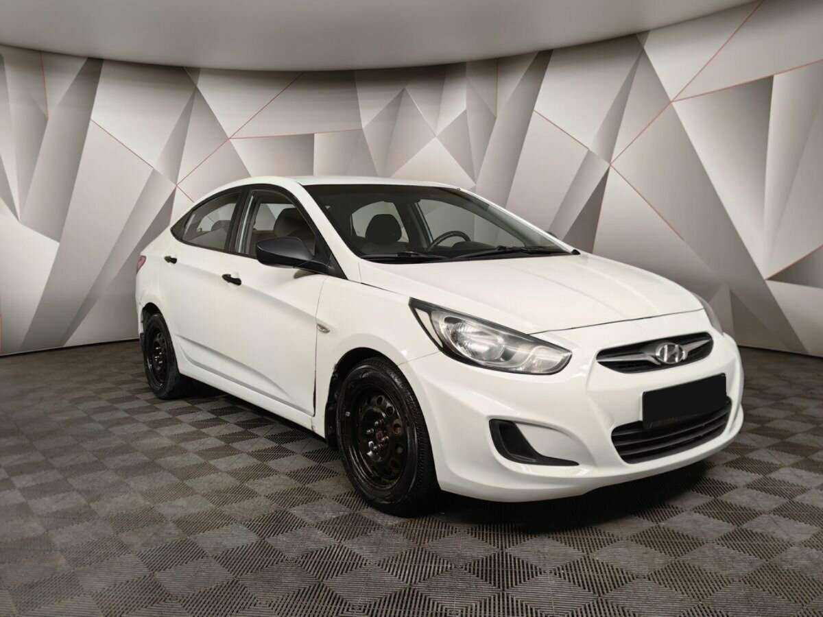 Hyundai Solaris 2013