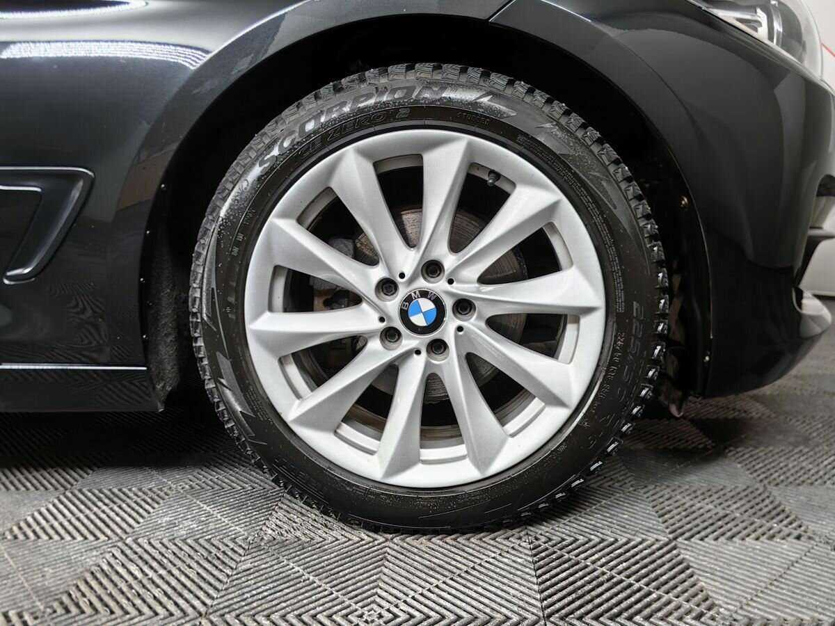 BMW 3 серии 2019