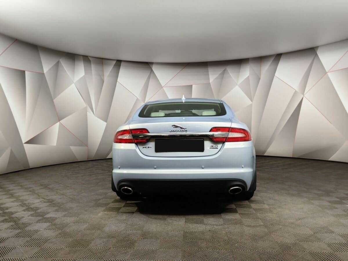 Jaguar XF 2014
