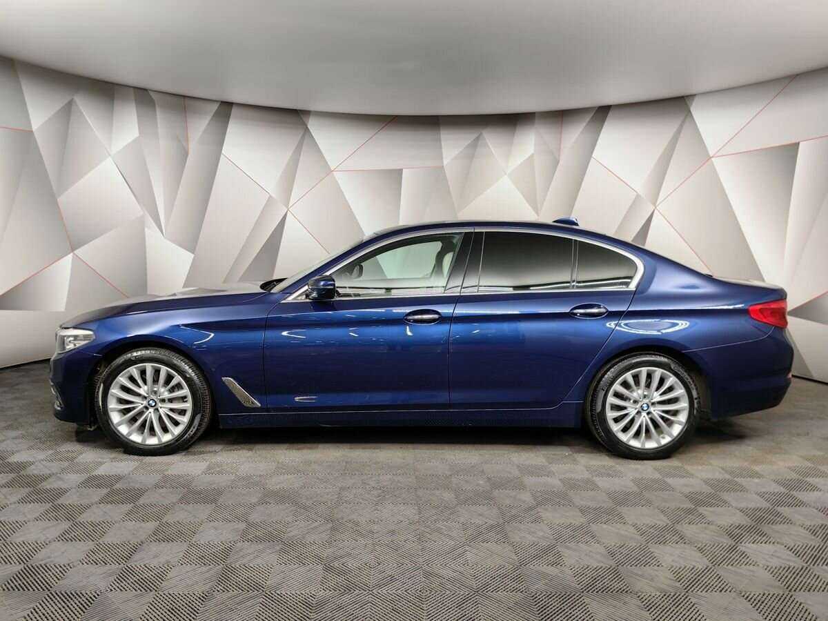 BMW 5 серии 2017