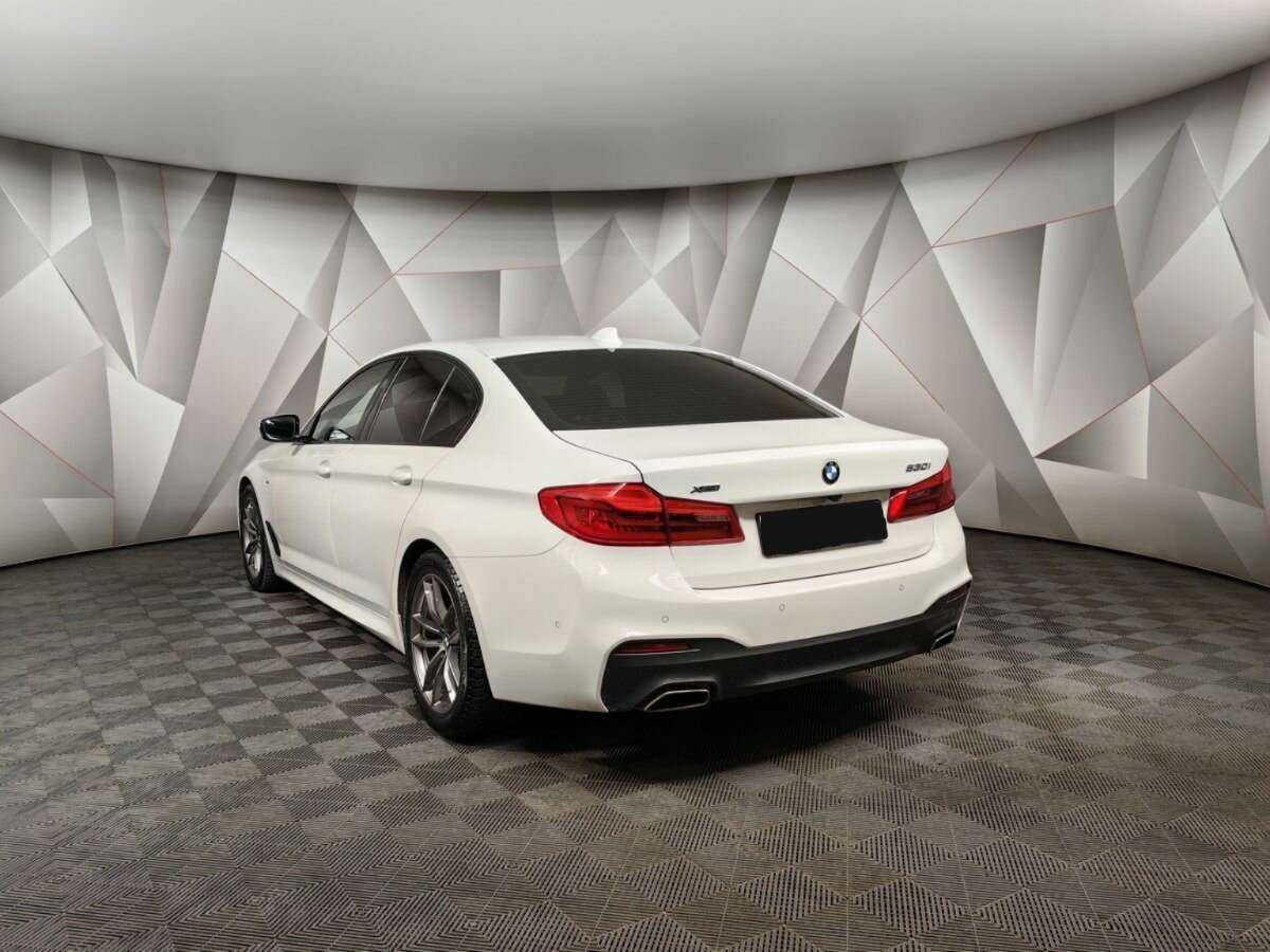 BMW 5 серии 2019