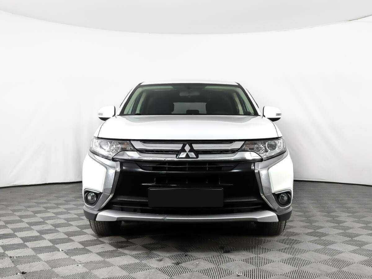 Mitsubishi Outlander 2016