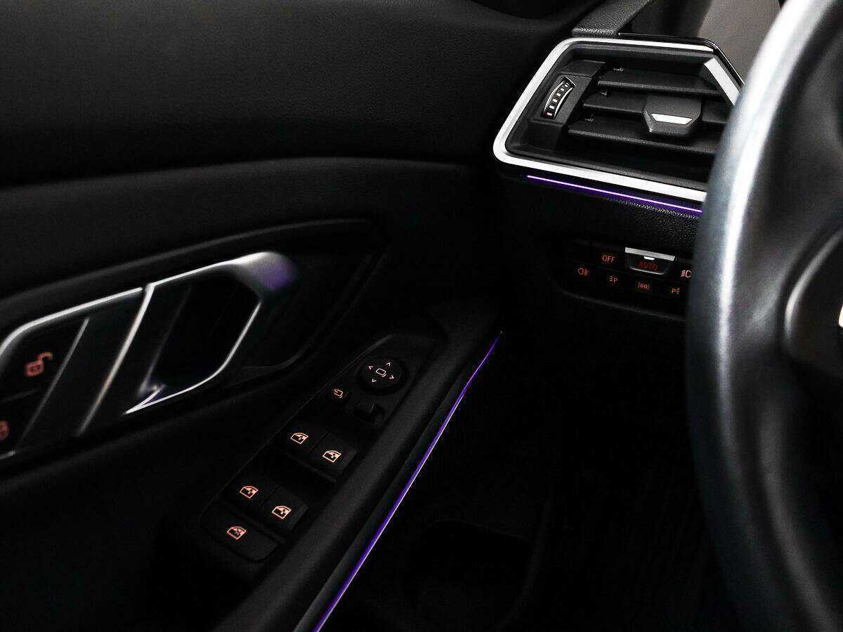 BMW 3 серии 2020