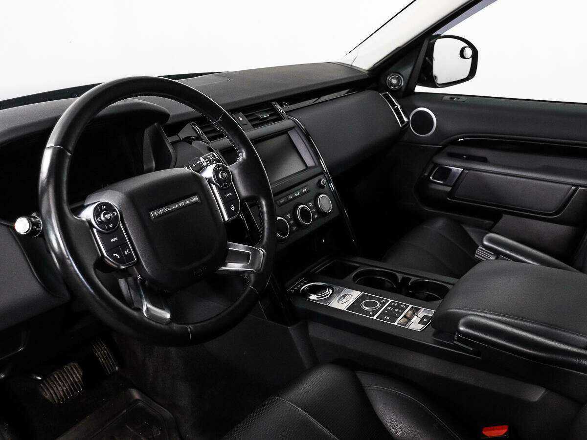 Land Rover Discovery 2018