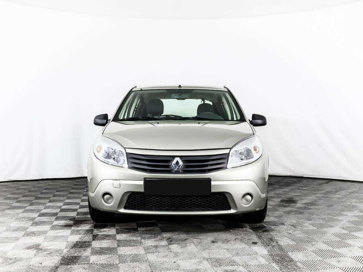 Renault Sandero 2010