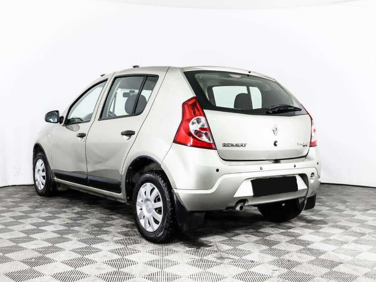 Renault Sandero 2010