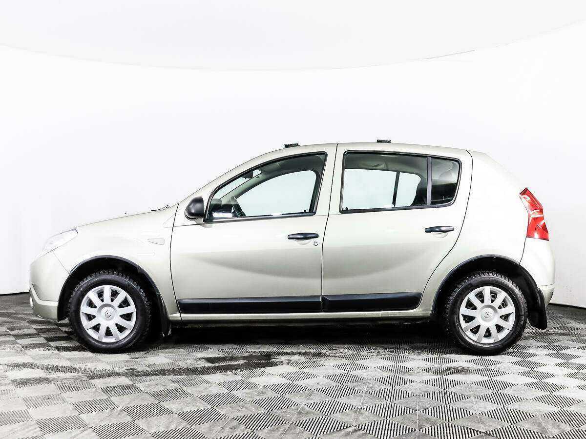Renault Sandero 2010