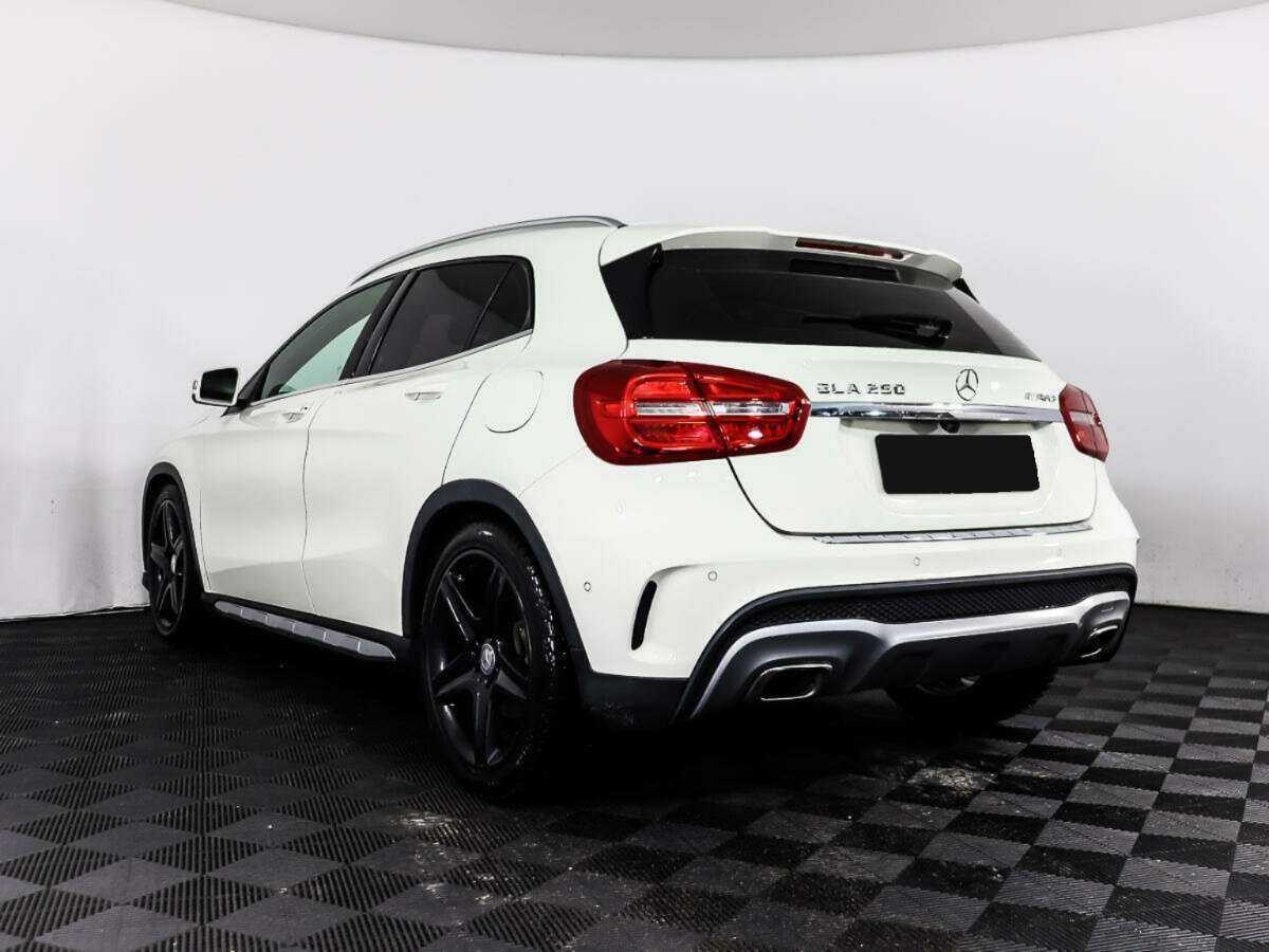 Mercedes-Benz GLA 2014