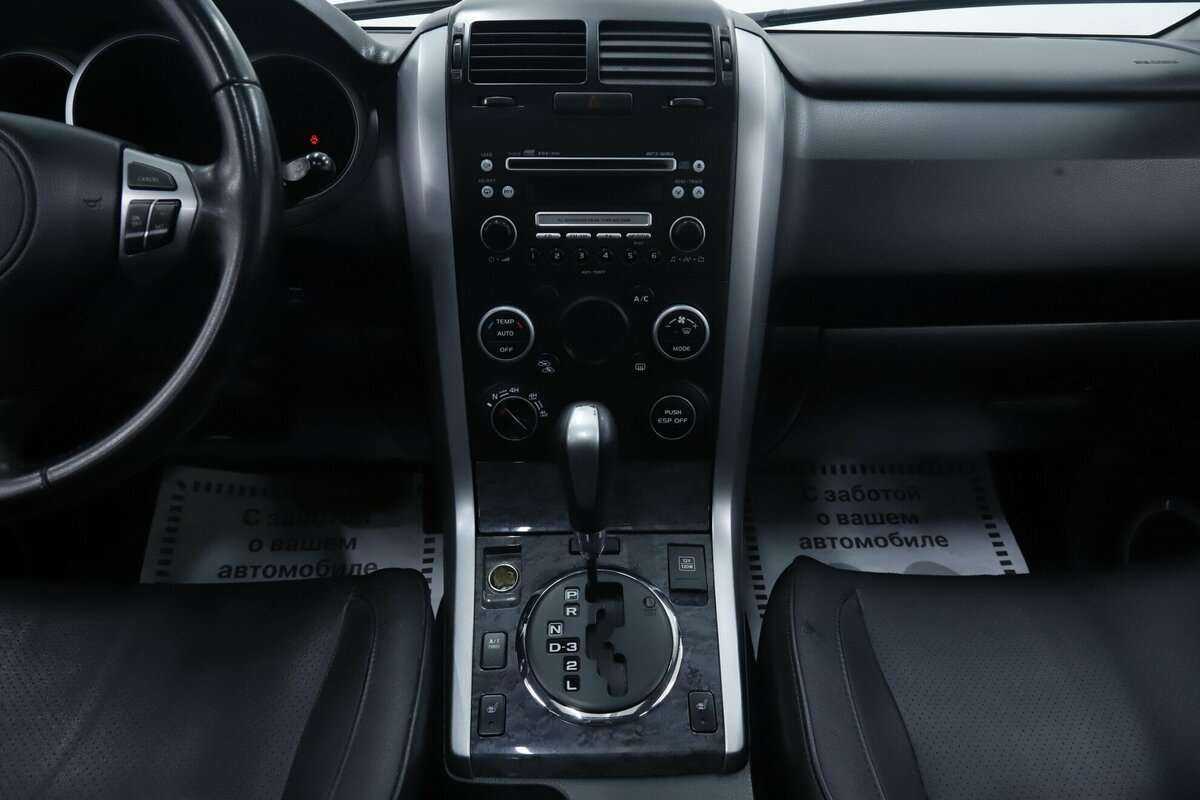 Suzuki Grand Vitara 2012