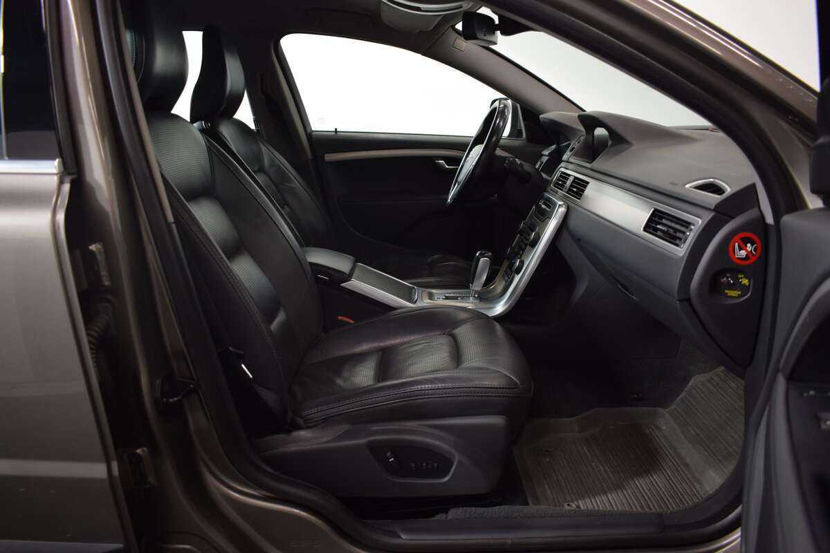 Volvo XC70 2012