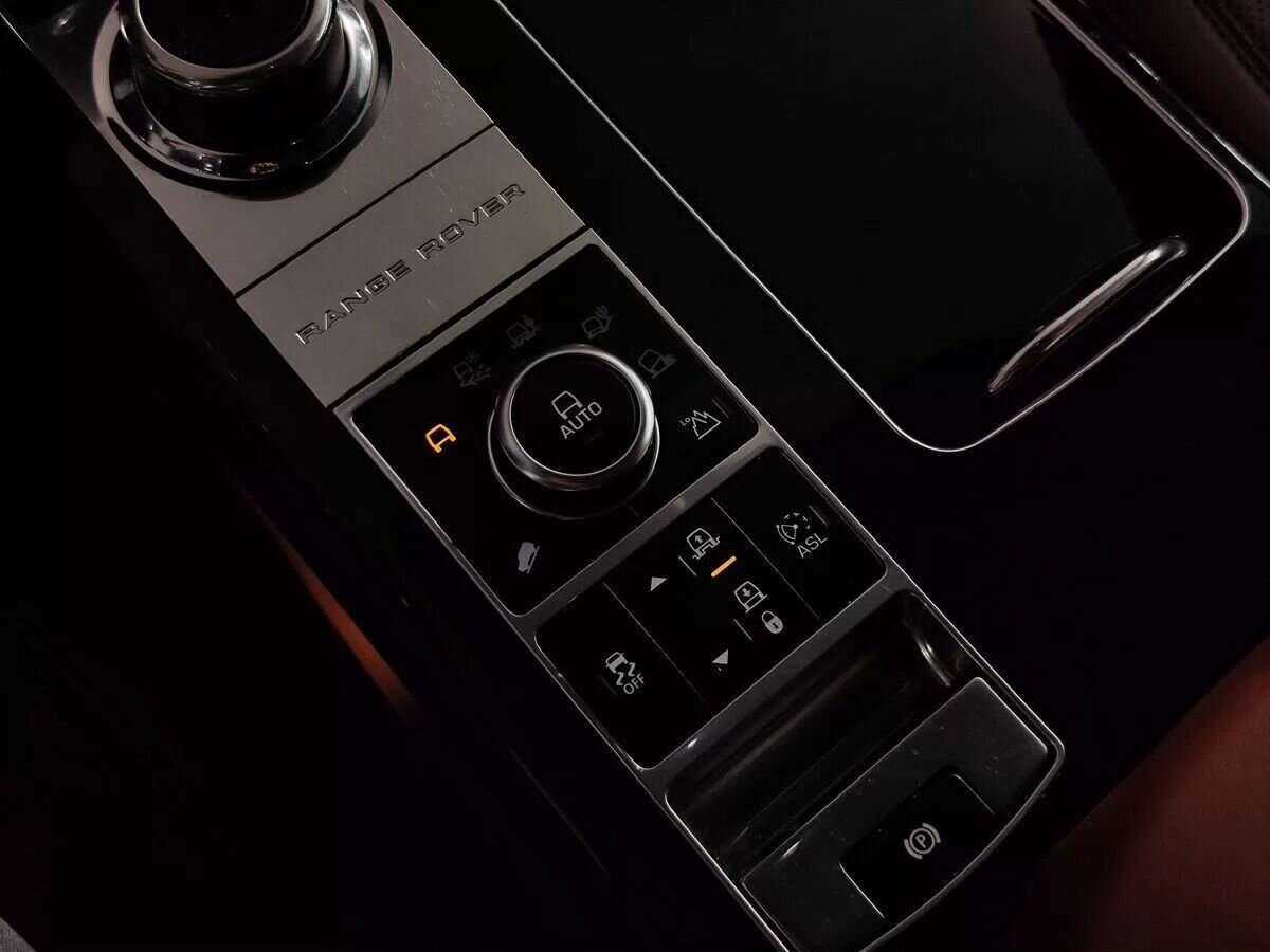 Land Rover Range Rover 2015