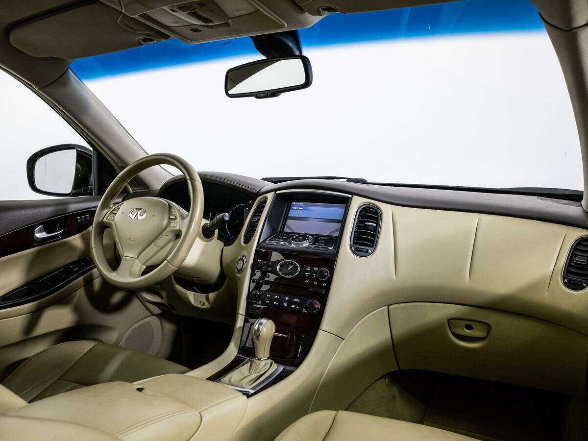 Infiniti EX