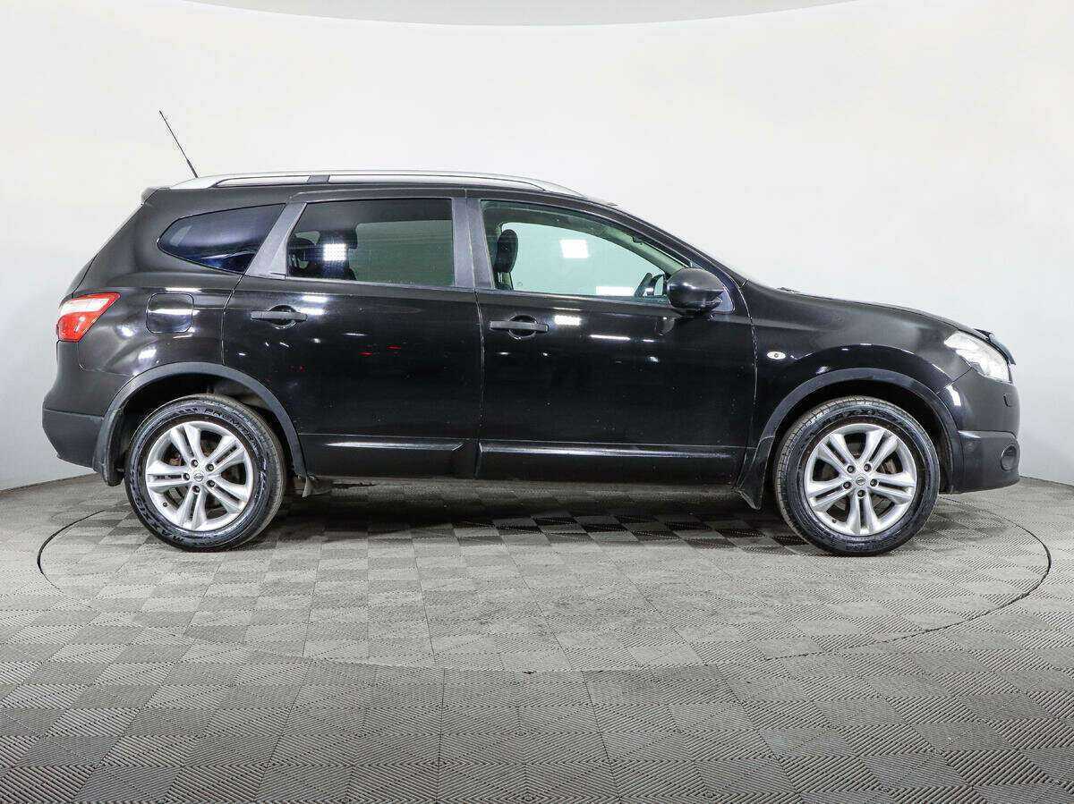 Nissan Qashqai+2