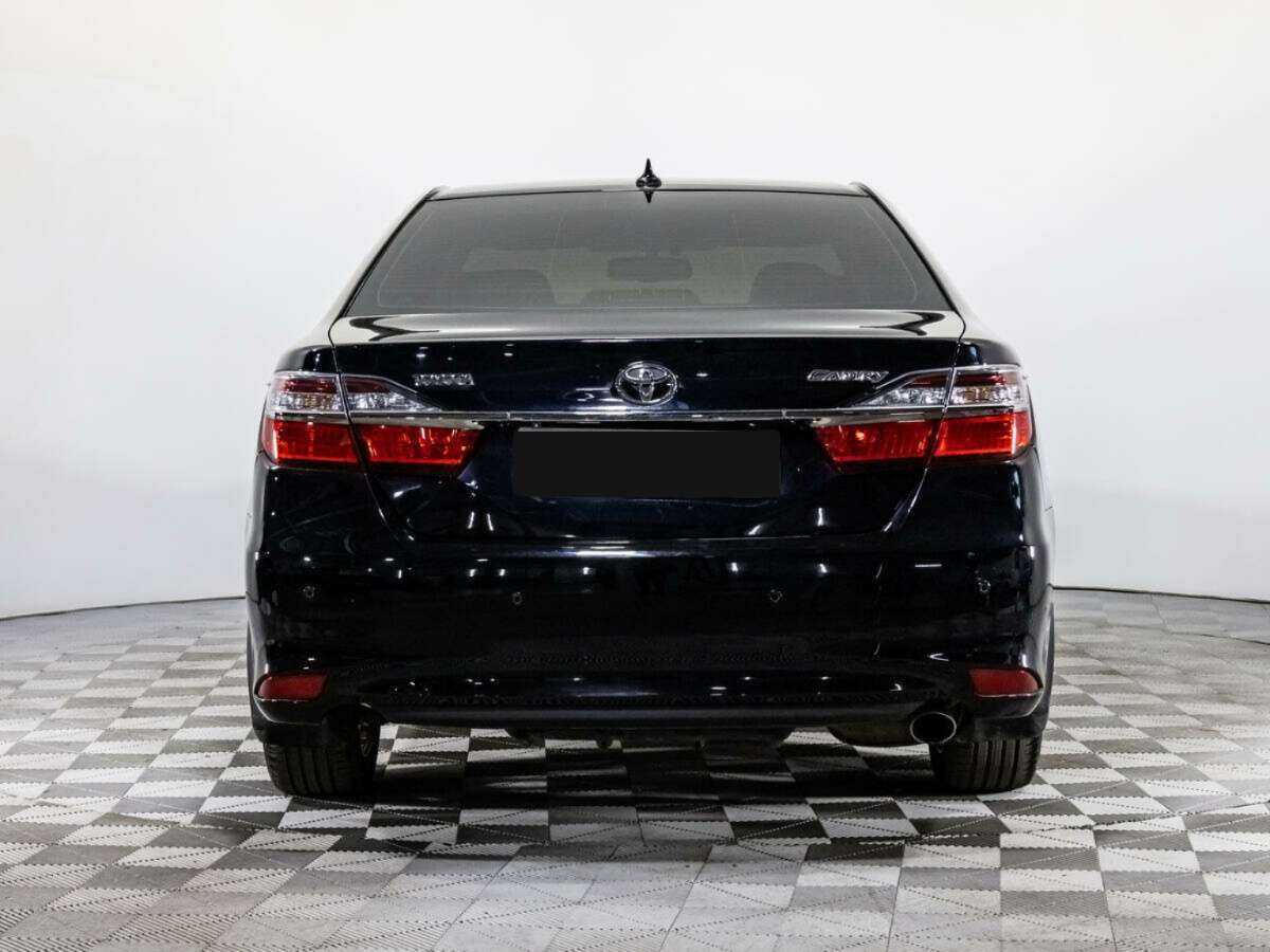 Toyota Camry 2015