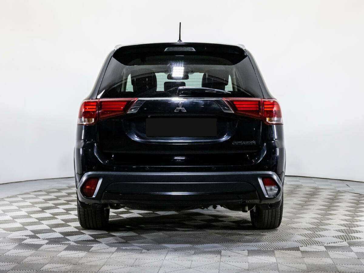 Mitsubishi Outlander 2016
