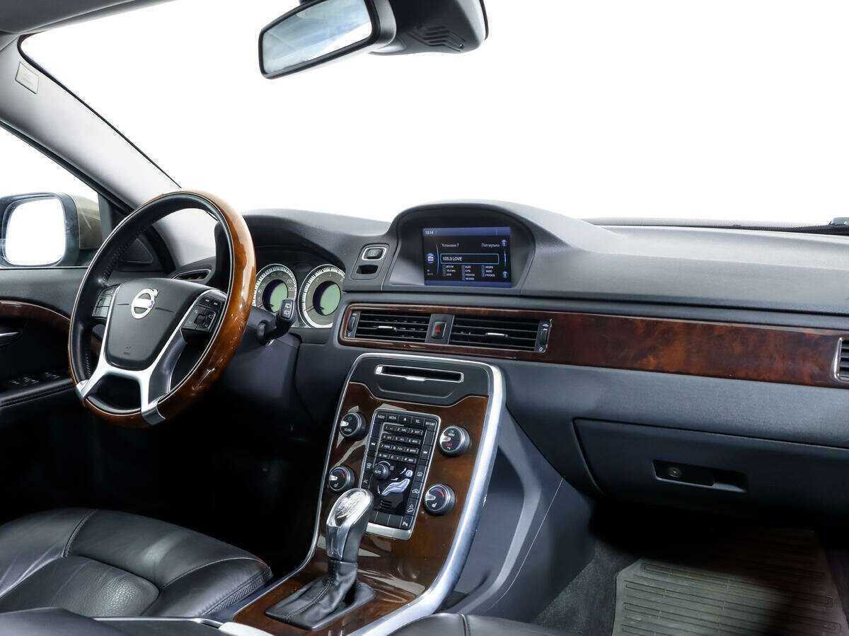 Volvo XC70 2012
