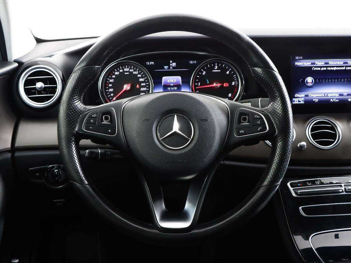 Mercedes-Benz E-Класс 2016