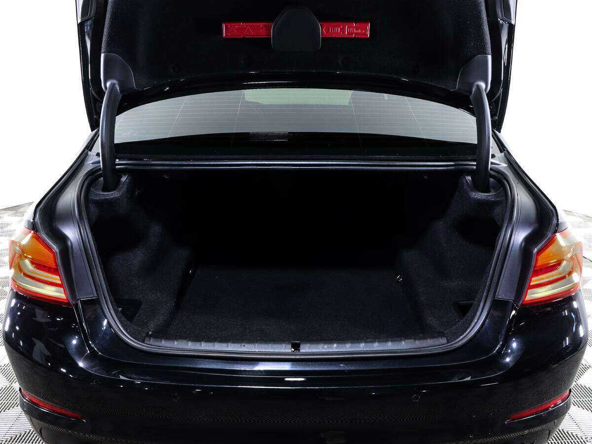 BMW 5 серии 2020