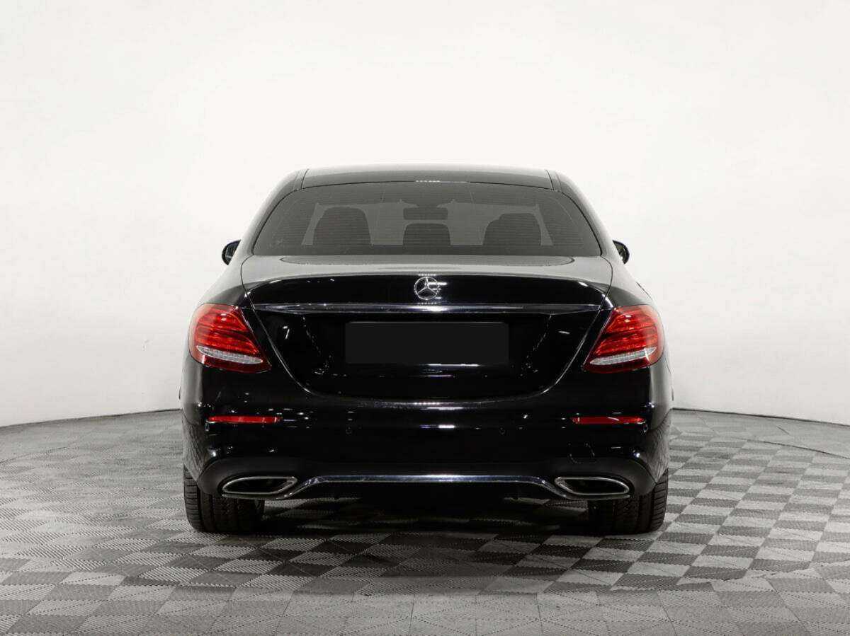 Mercedes-Benz E-Класс 2019