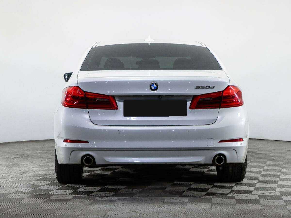 BMW 5 серии 2019